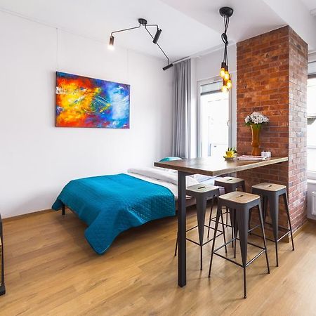 Lofts Cracow Apartments - City Center Cracovie Extérieur photo
